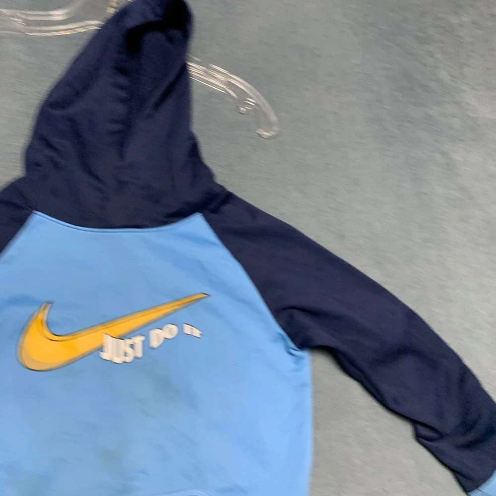 Nike Just Do It Therma Fit Hoodie Boys L Navy Blue Fleece Lined Kangaroo Pockets